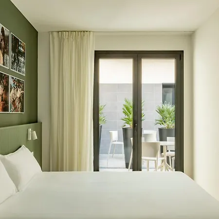Europa Apartments L'Hospitalet de Llobregat Exterior photo