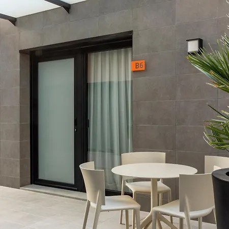 Europa Apartments L'Hospitalet de Llobregat Exterior photo