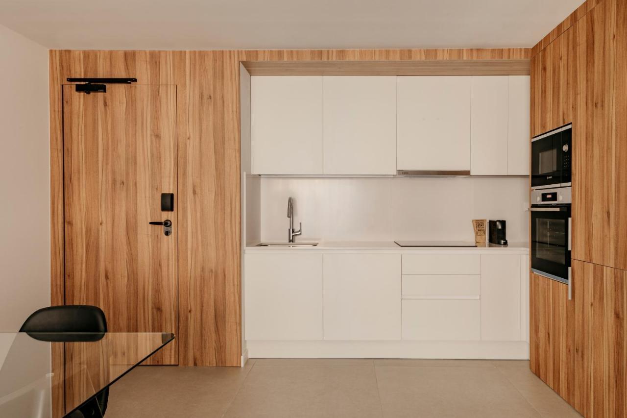 Europa Apartment *